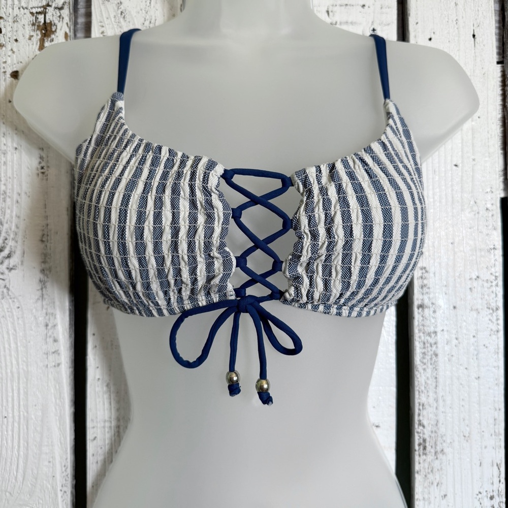 Bikini Bralette‎ Top Swimsuit Lace Front Size Small Blue White Time & Tru Boho